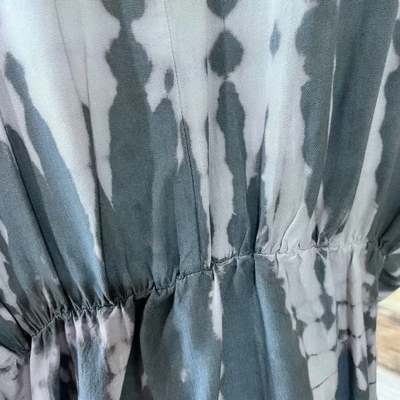 Sim & Sam S/M Tie Dye White/Gray Kimono - Picture 6 of 10